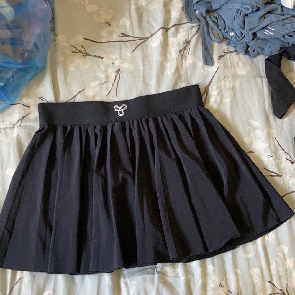 Tna pleated mini tennis skort